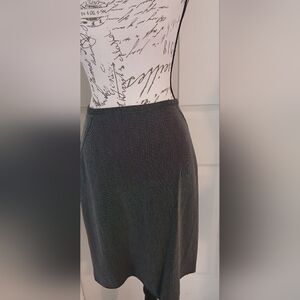 5/$25  Valerie Stevens Skirt Size 4